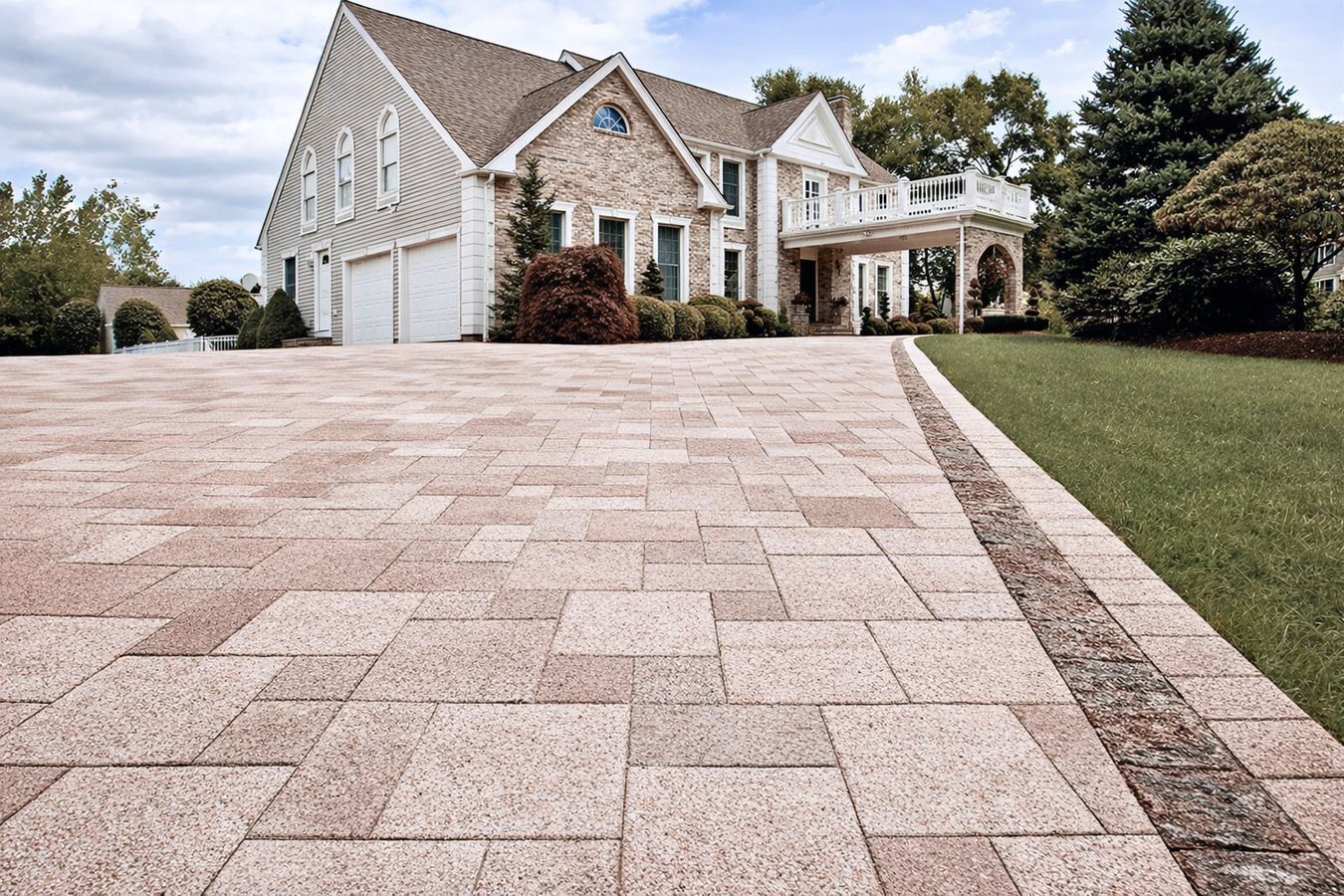 Driveway pavers in Knoxville, TN