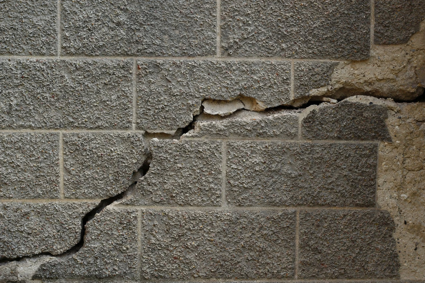 Foundation repair in Knoxville, TN